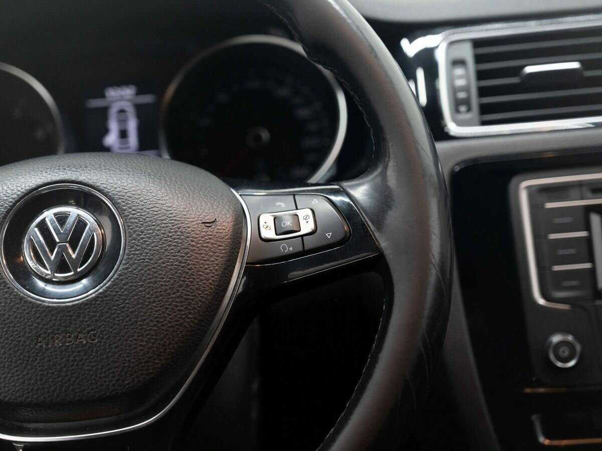 Б/У Фольксваген Джетта 2016 года. Фото: #14