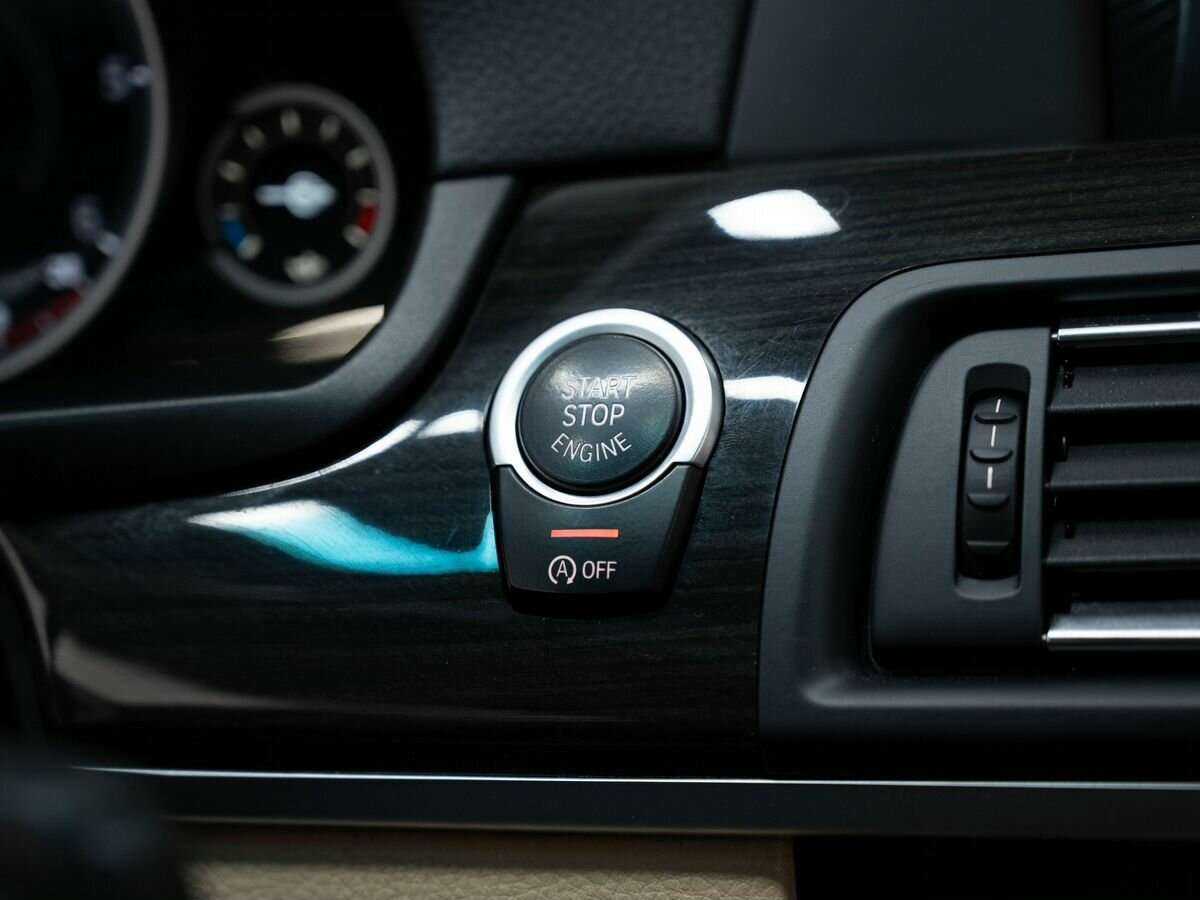 BMW 5 серии 2013 года с пробегом. Фото: #22