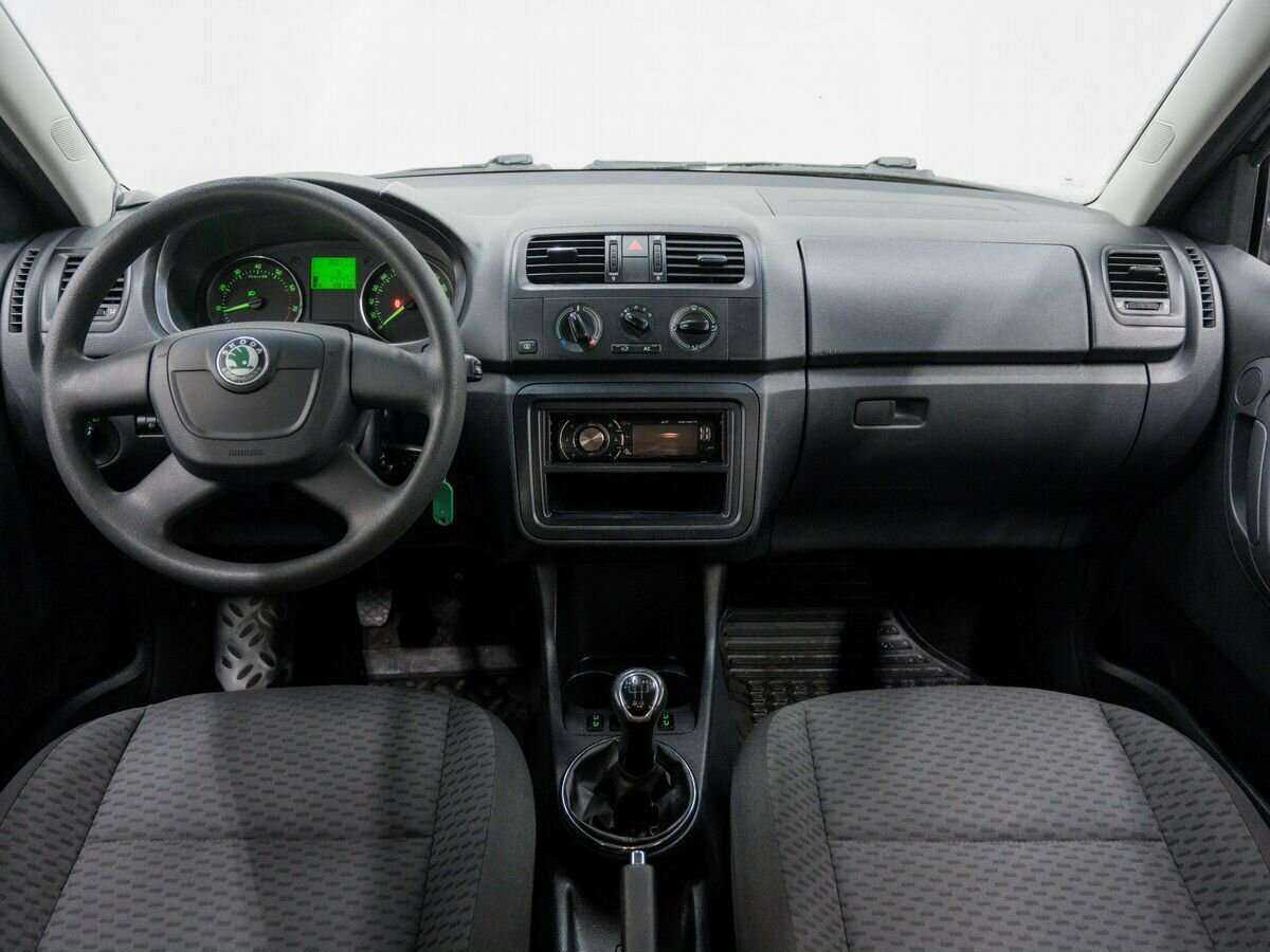 Б/У Шкода Фабия 2012 года. Фото: #10