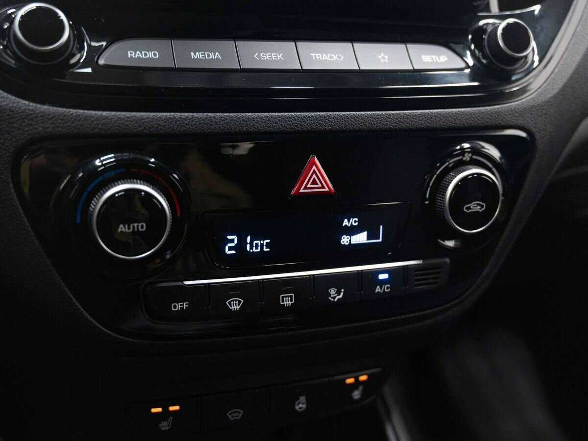 Б/У Хендай Солярис 2021 года. Фото: #22