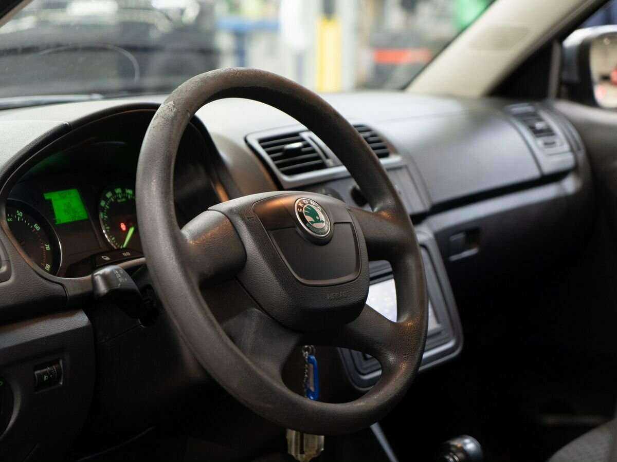 Skoda Fabia 2012 года с пробегом. Фото: #4