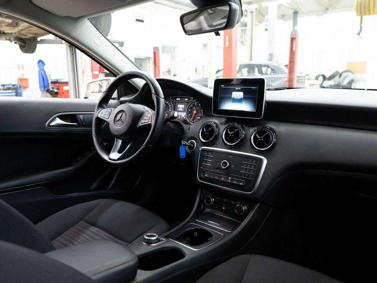 Mercedes-Benz A-Класс 2016 года с пробегом. Фото: #15
