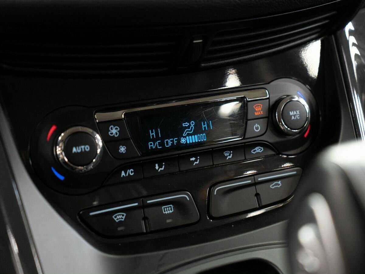 Ford Kuga 2013 года с пробегом. Фото: #10