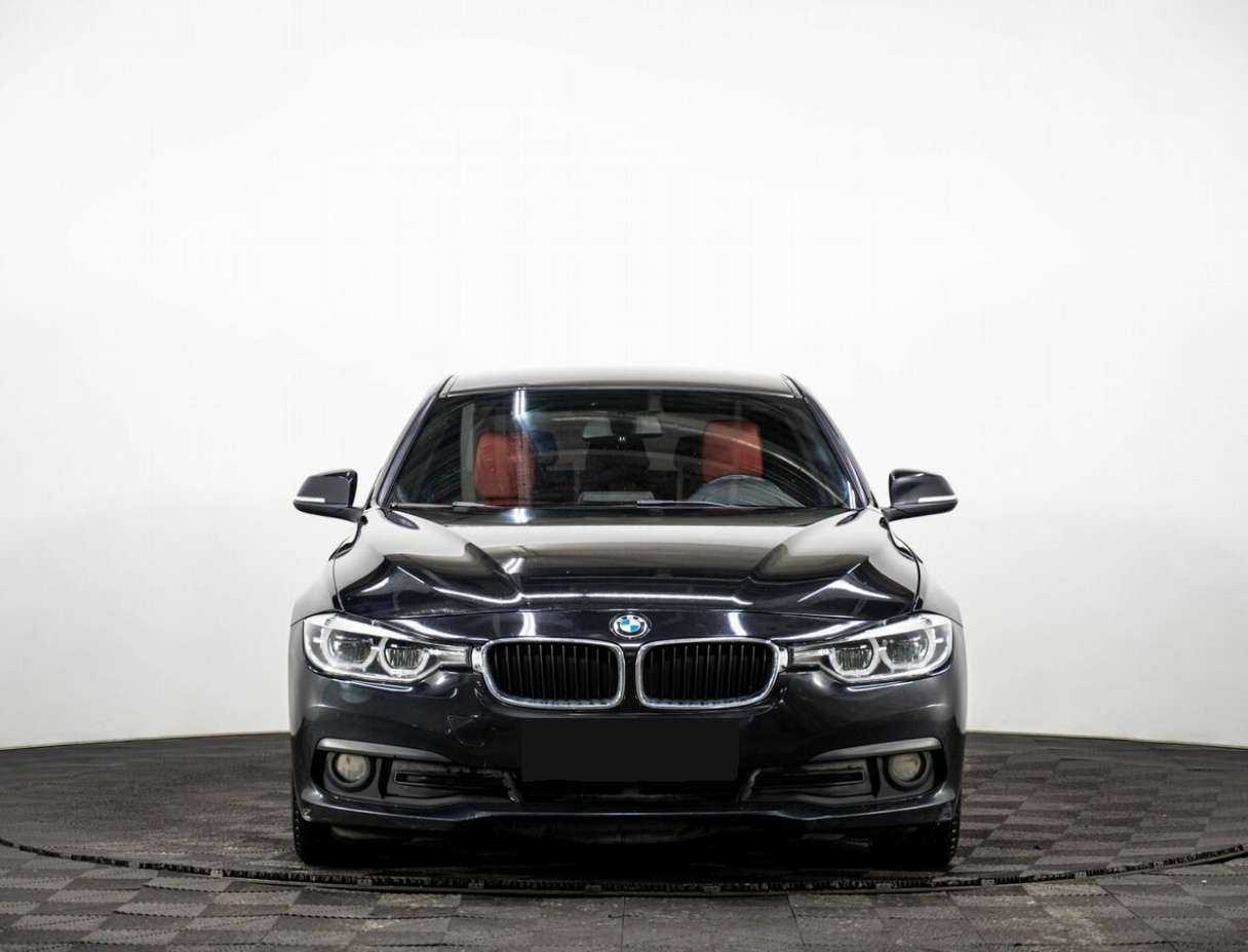BMW 3 серии 2015 года с пробегом. Фото: #1