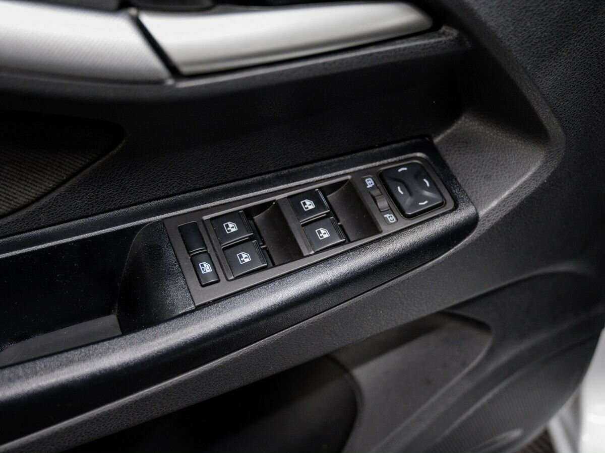 Б/У Лада (ВАЗ) Веста 2021 года. Фото: #10