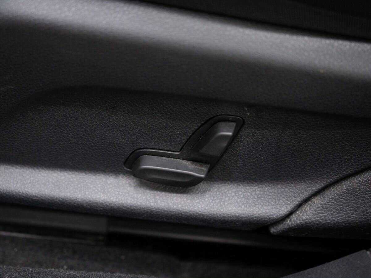 Mercedes-Benz E-Класс 2018 года с пробегом. Фото: #18