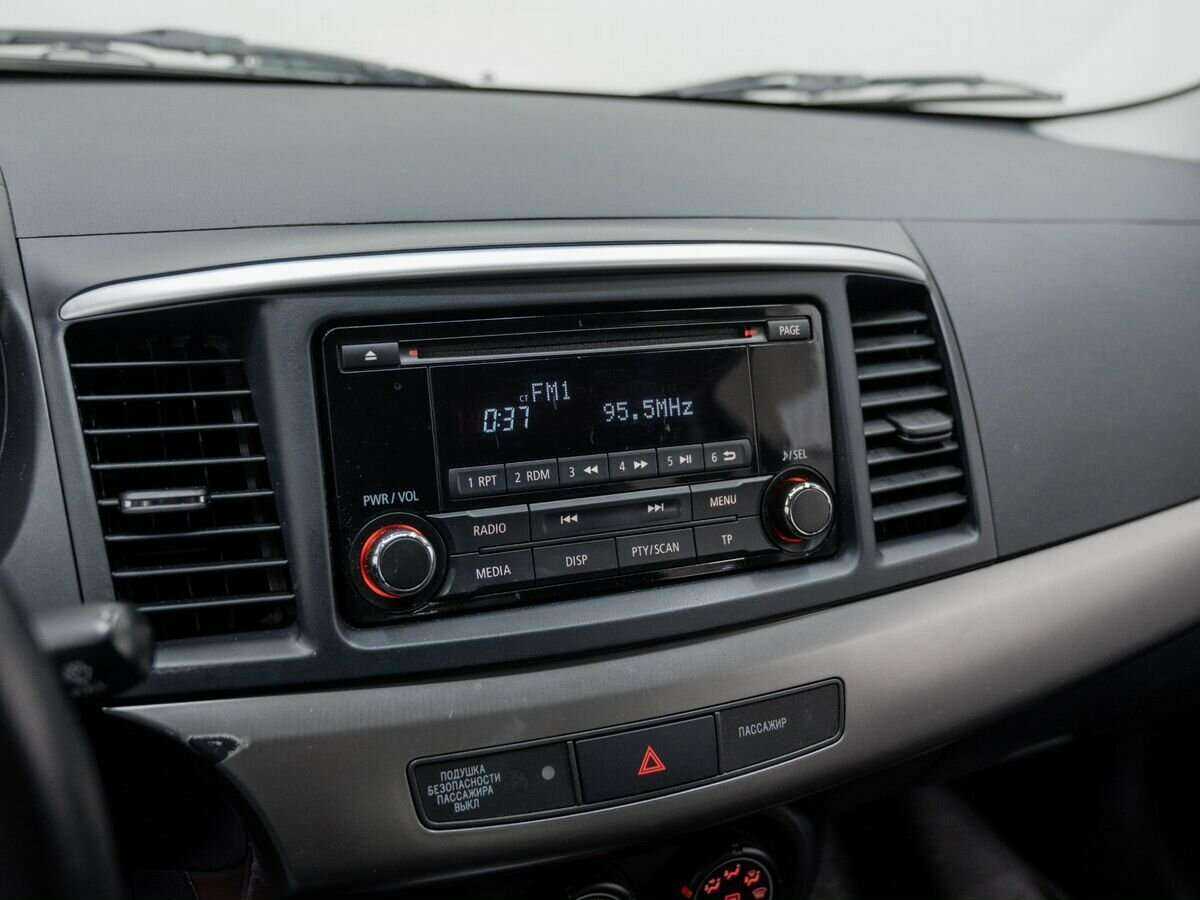 Б/У Митсубиши Лансер 2012 года. Фото: #15