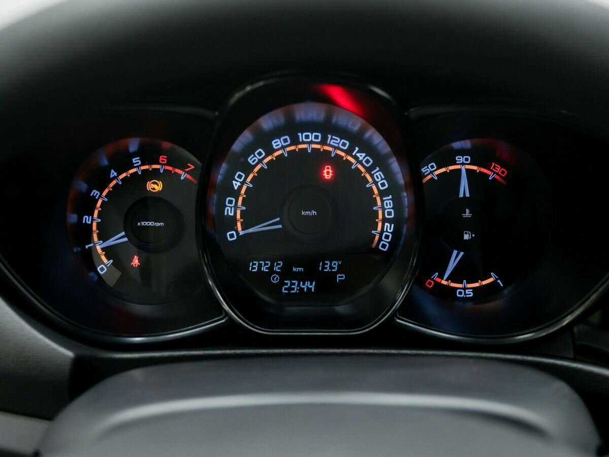 Б/У Лада (ВАЗ) Веста 2020 года. Фото: #9