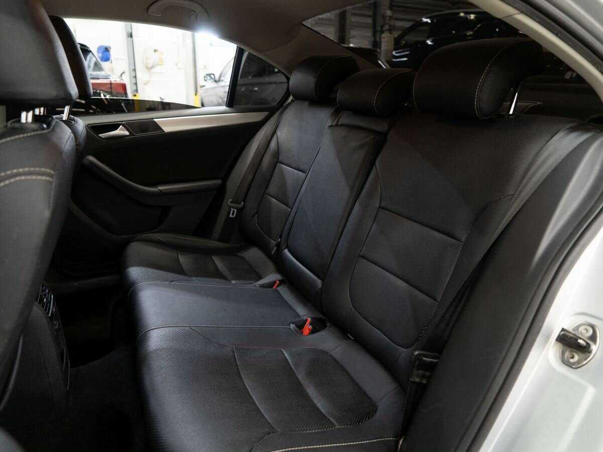 Volkswagen Jetta 2013 года с пробегом. Фото: #6