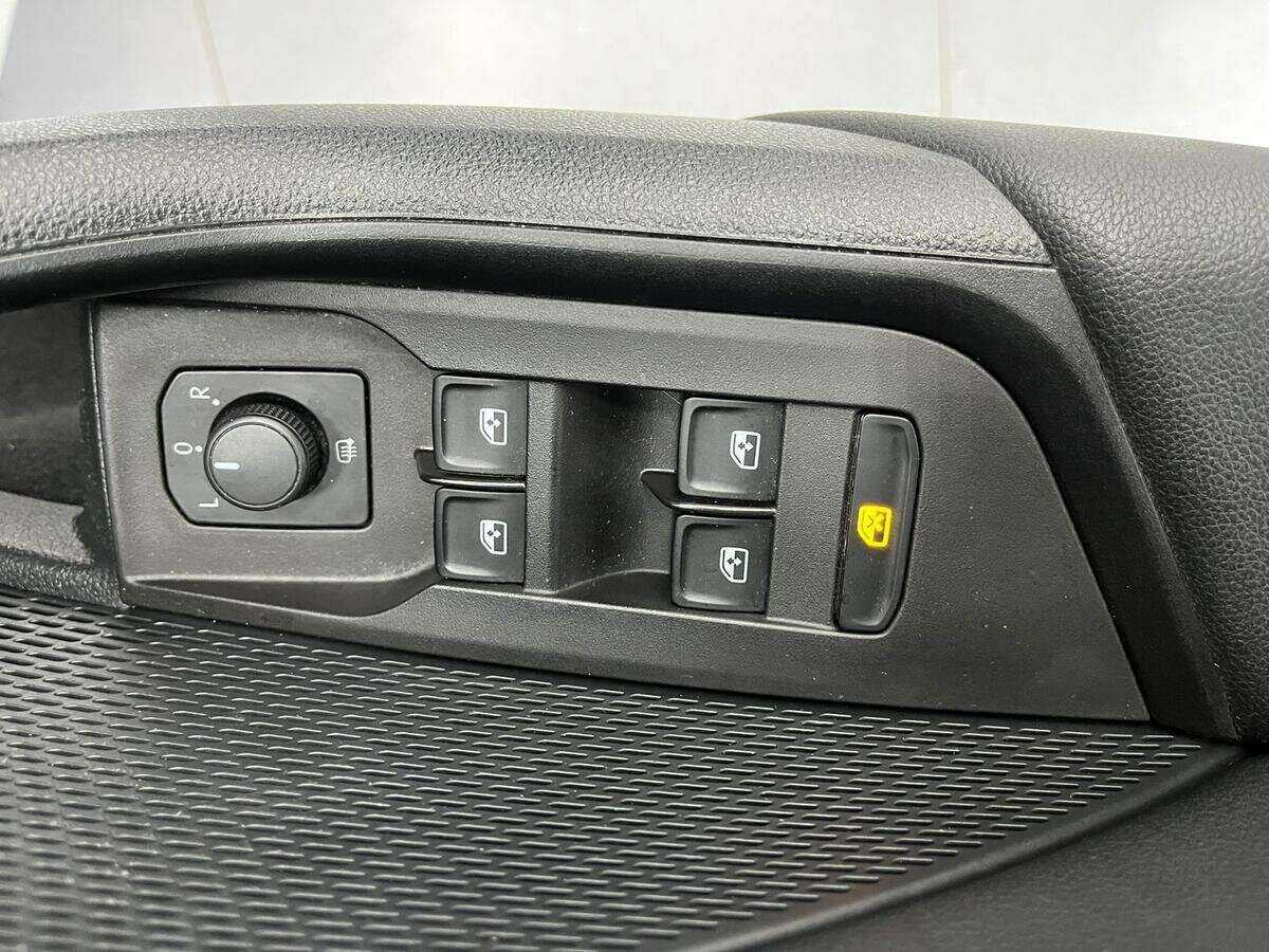 Skoda Octavia 2021 года с пробегом. Фото: #11