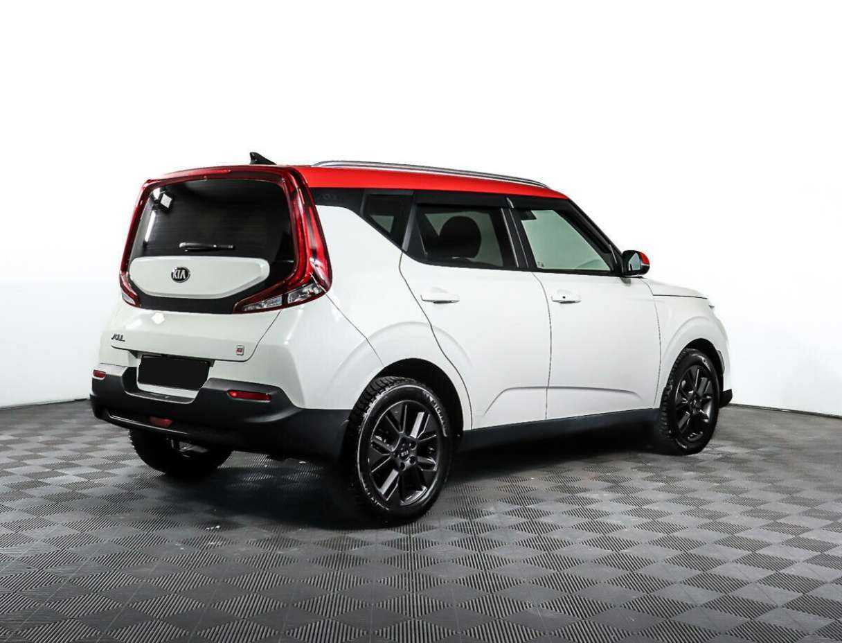 Б/У Киа Соул 2021 года. Фото: #4