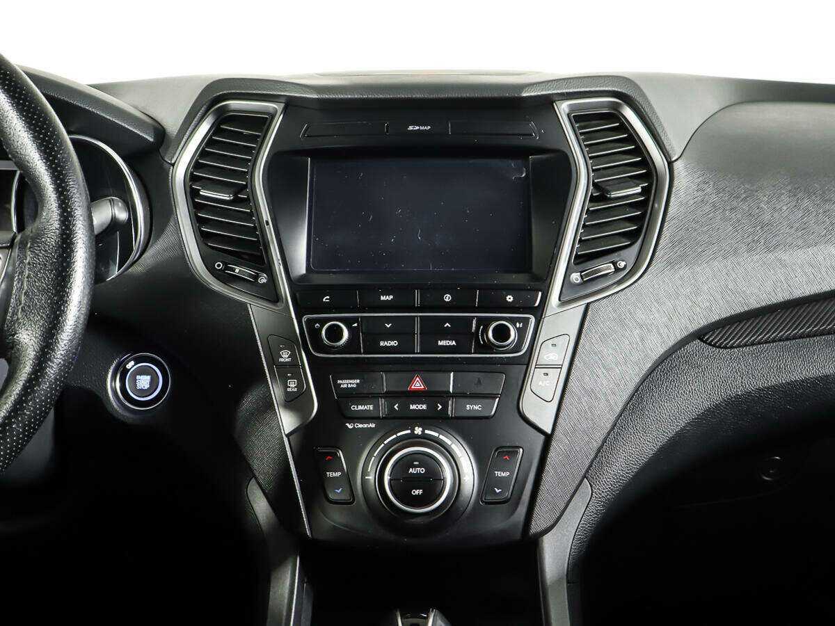 Б/У Хендай Санта Фе 2016 года. Фото: #12