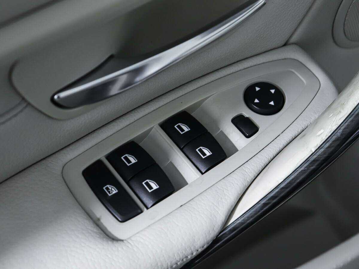 BMW 3 серии 2012 года с пробегом. Фото: #15