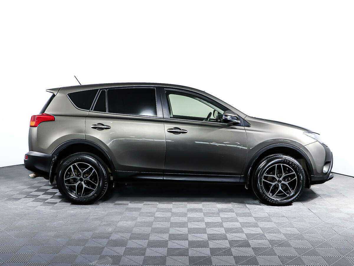 Б/У Тойота Рав4 2013 года. Фото: #2