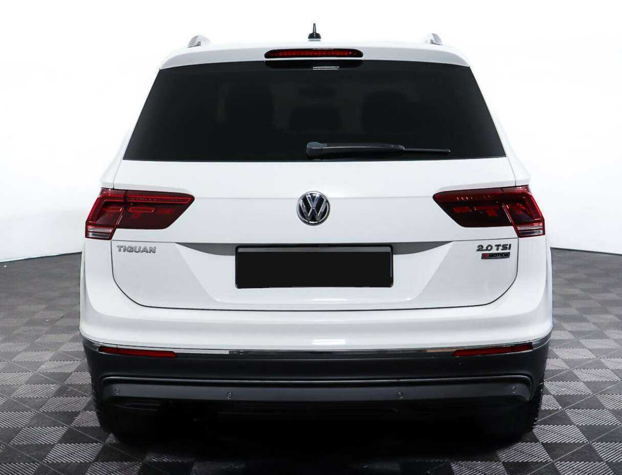 Volkswagen Tiguan 2018 года с пробегом. Фото: #5