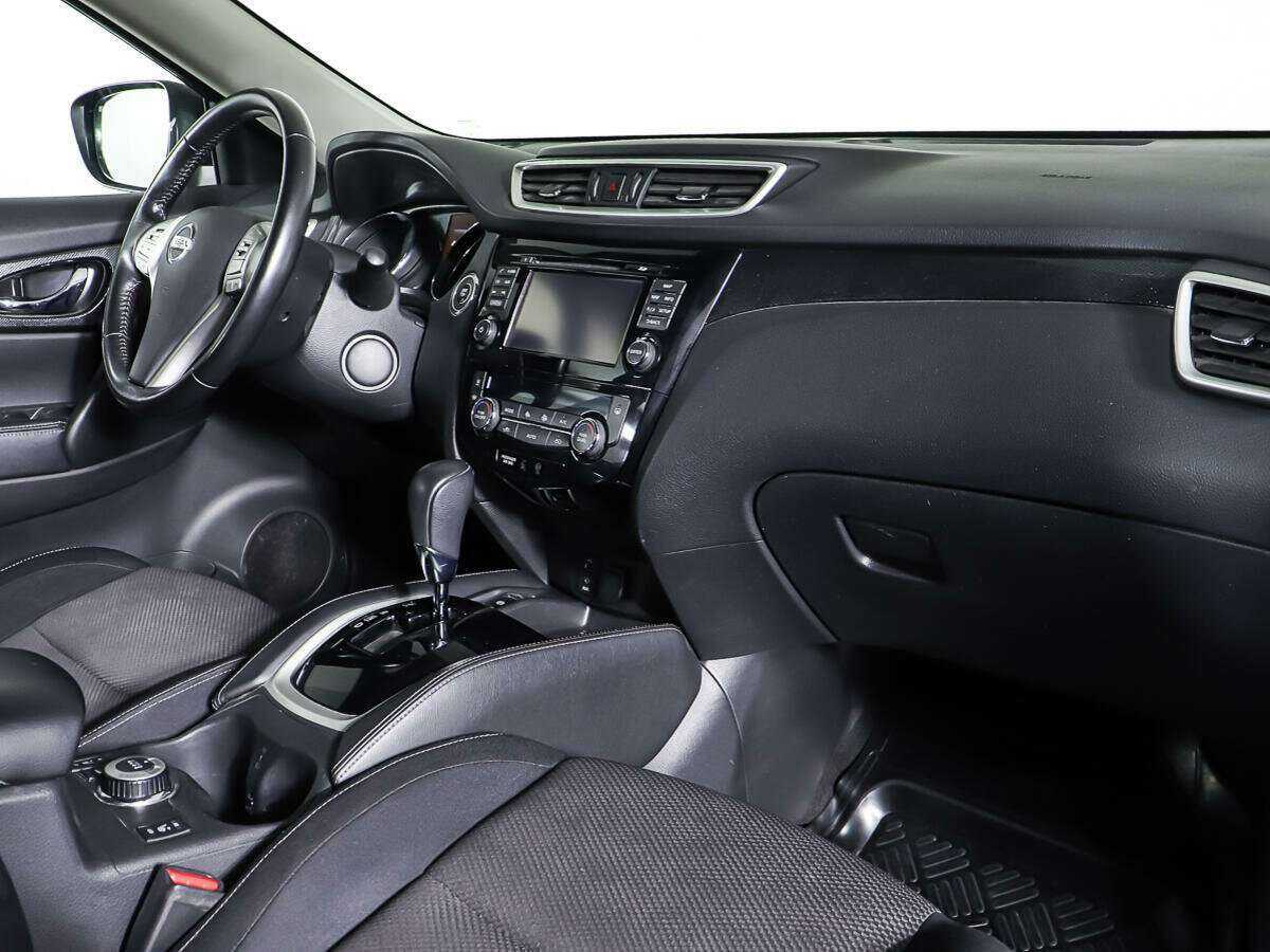 Б/У Ниссан Икс-Трейл 2018 года. Фото: #8