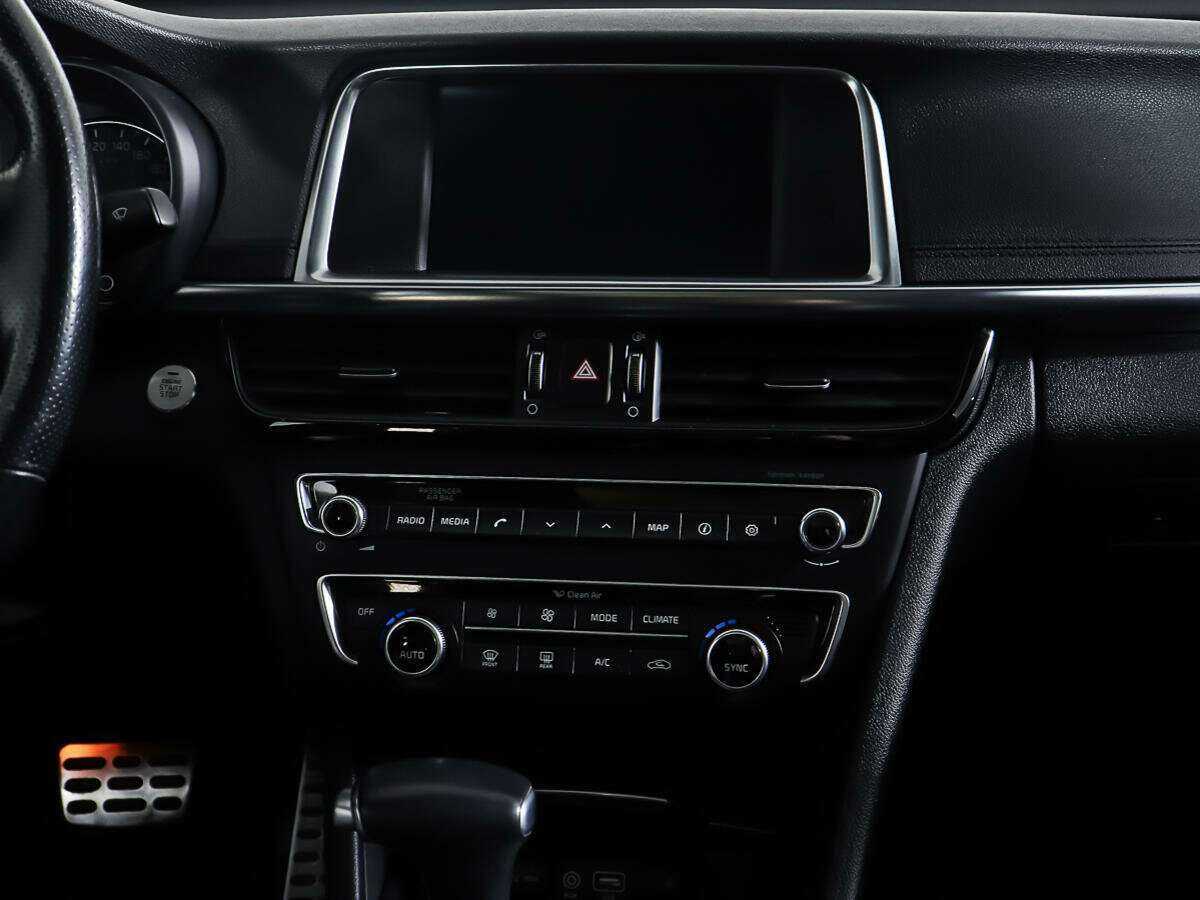 Б/У Киа Оптима 2017 года. Фото: #11