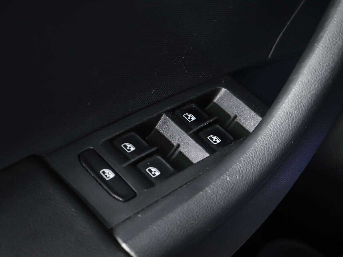 Б/У Шкода Рапид 2017 года. Фото: #17