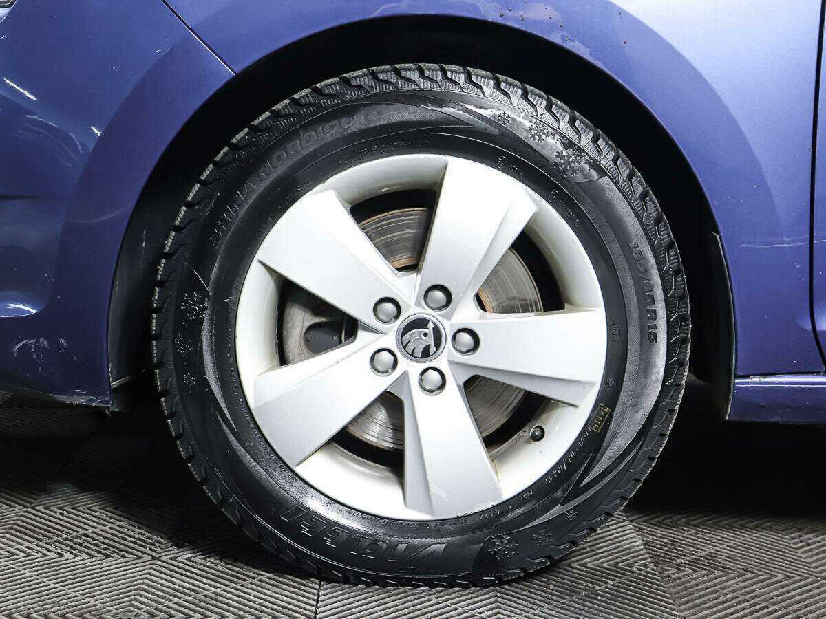 Б/У Шкода Рапид 2017 года. Фото: #24