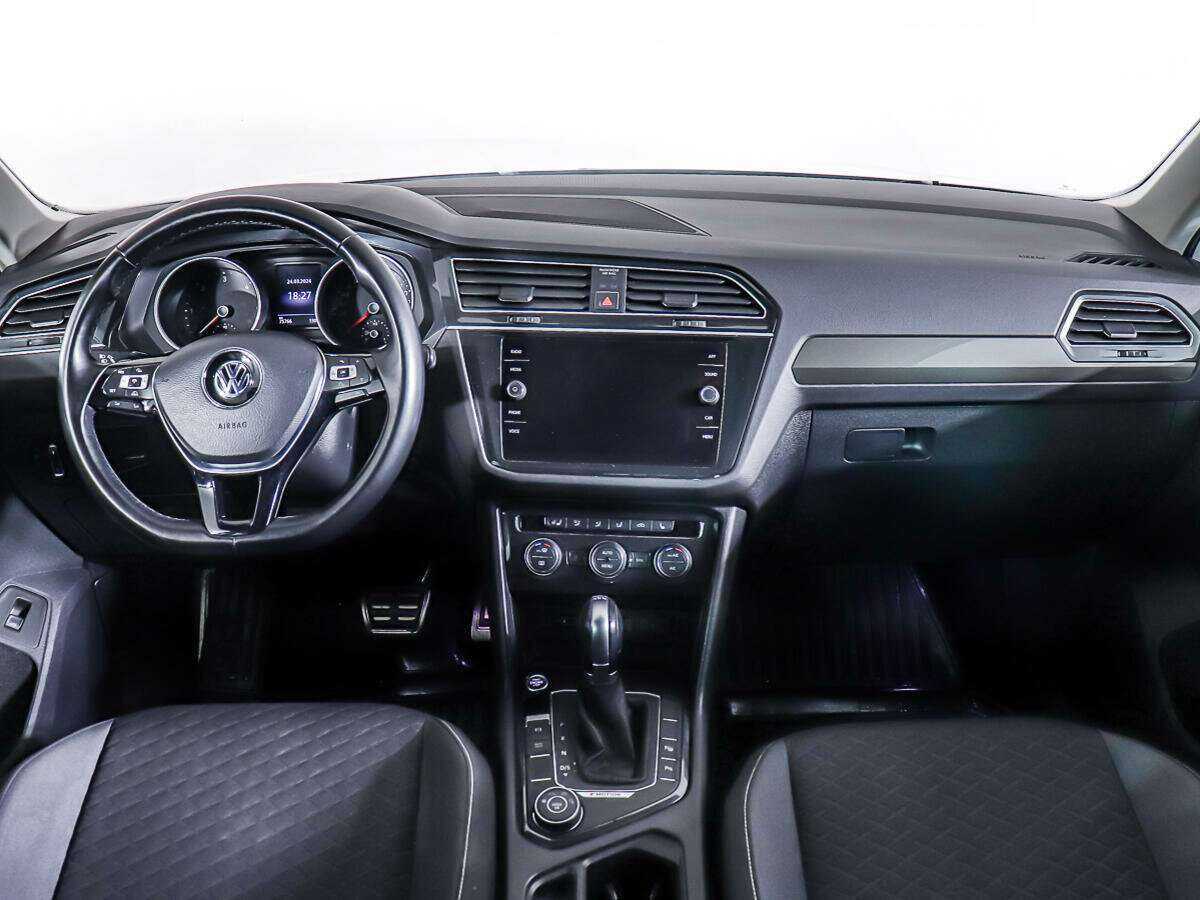Volkswagen Tiguan 2018 года с пробегом. Фото: #10