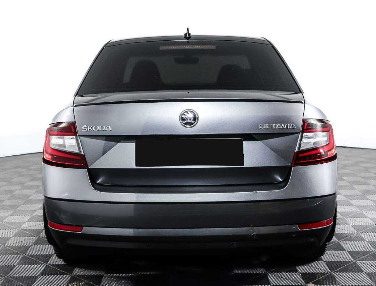 Б/У Шкода Октавия 2017 года. Фото: #5