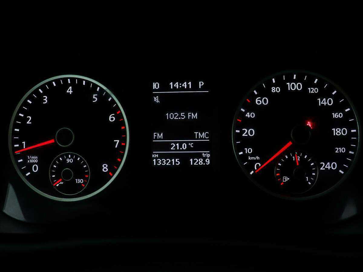 Б/У Фольксваген Тигуан 2013 года. Фото: #13