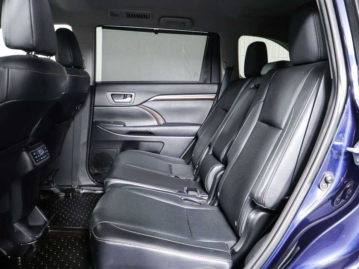 Toyota Highlander 2015 года с пробегом. Фото: #9
