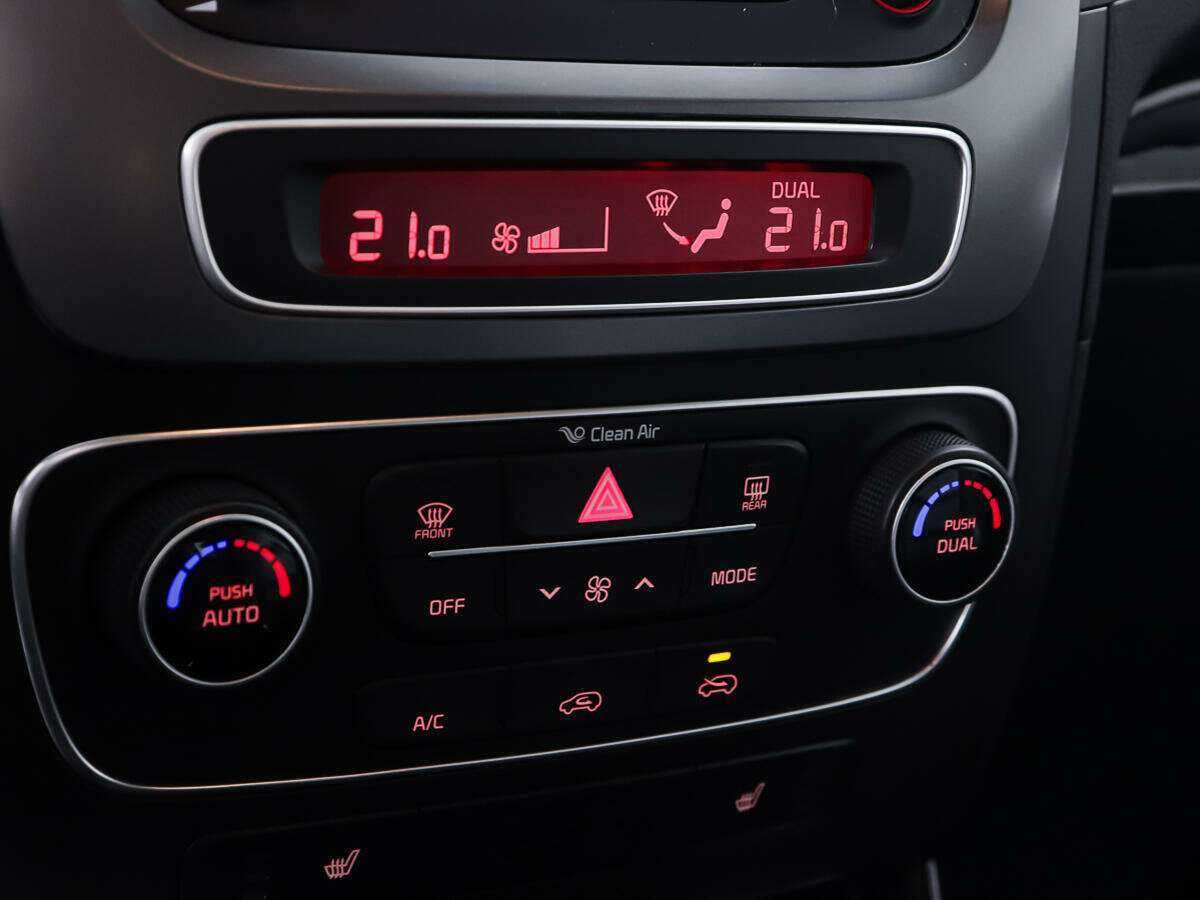 Б/У Киа Соренто 2017 года. Фото: #20