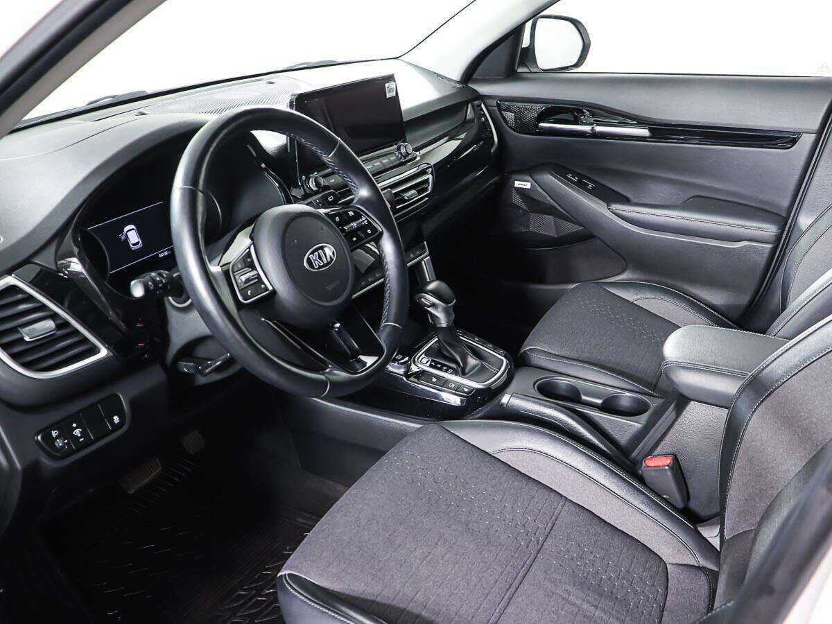 Б/У Киа Сельтос 2020 года. Фото: #12