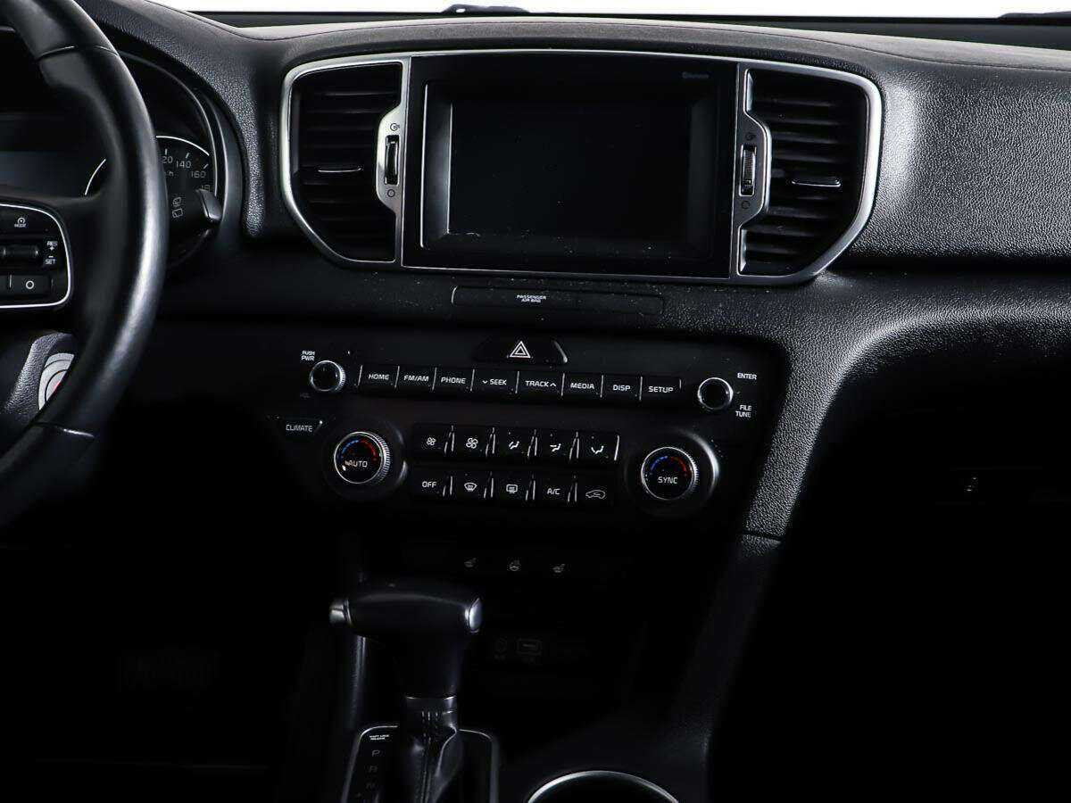 Б/У Киа Спортейдж 2018 года. Фото: #11