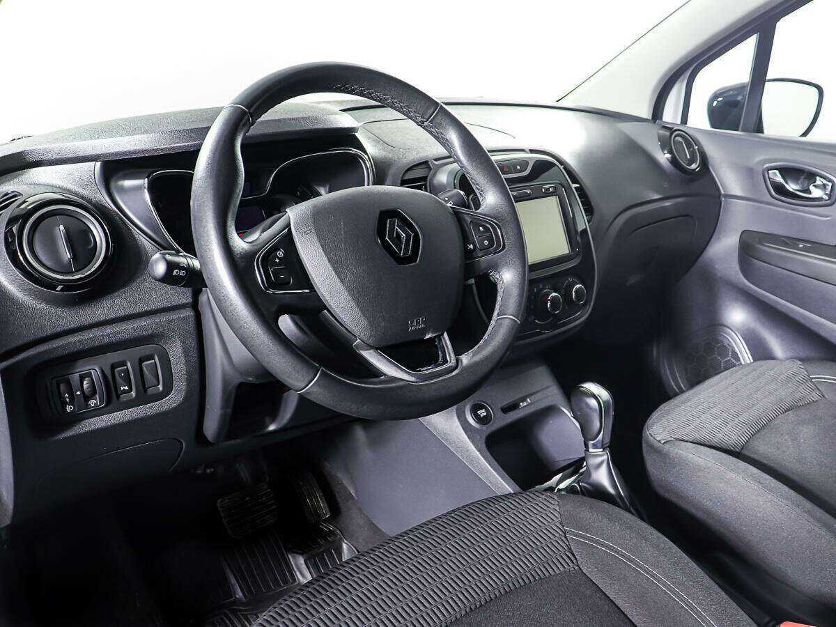 Б/У Рено Каптюр 2017 года. Фото: #12