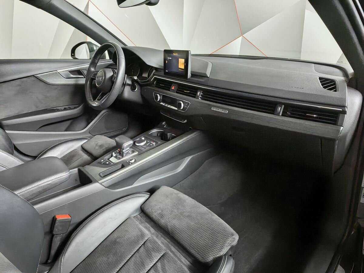 Audi A4 2018 года с пробегом. Фото: #8