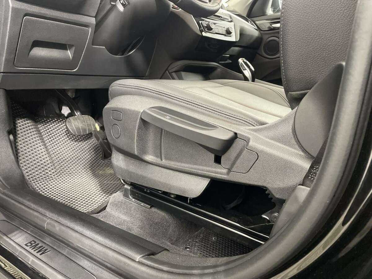 BMW X1 2021 года с пробегом. Фото: #8