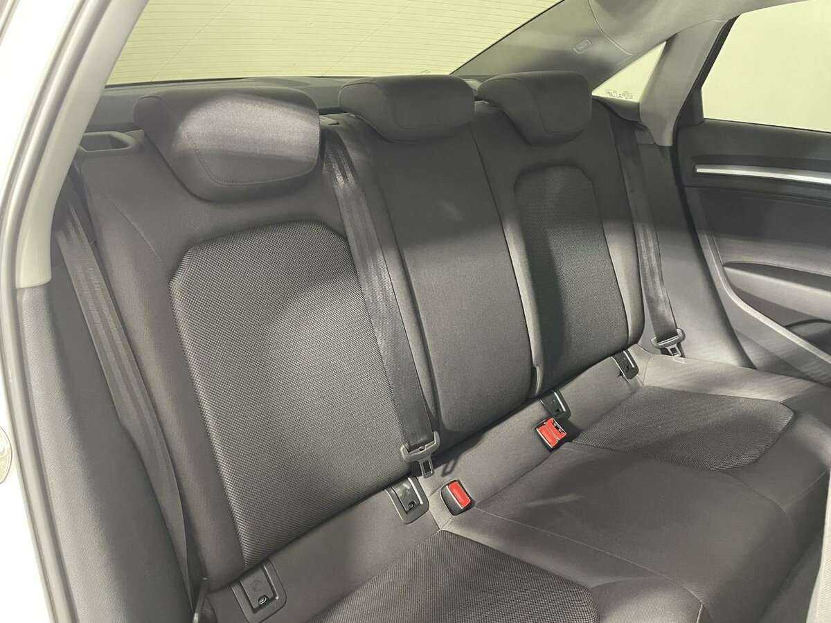 Audi A3 2018 года с пробегом. Фото: #14