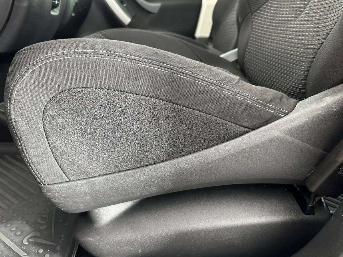 Б/У Ситроен Ц4 Пикассо 2012 года. Фото: #8