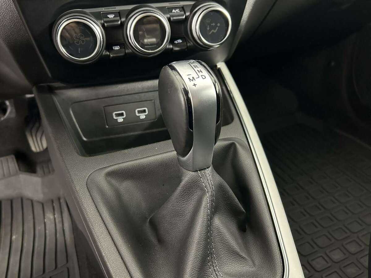 Б/У Рено Аркана 2022 года. Фото: #12