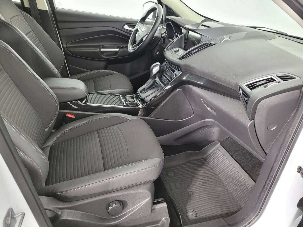 Б/У Форд Куга 2018 года. Фото: #13