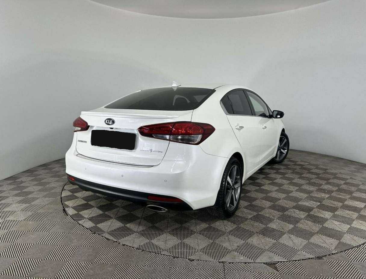 Kia Cerato 2018 года с пробегом. Фото: #5