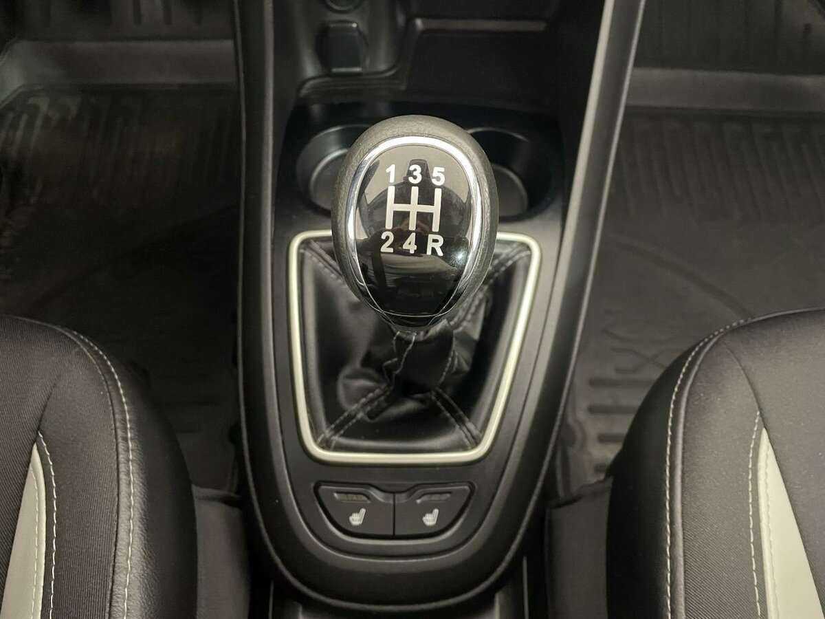 Б/У Лада (ВАЗ) Веста 2018 года. Фото: #12