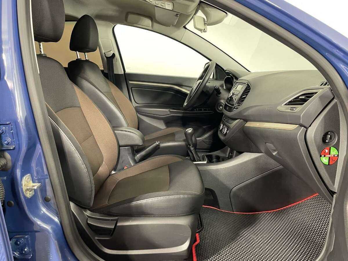 Б/У Лада (ВАЗ) Веста 2017 года. Фото: #13