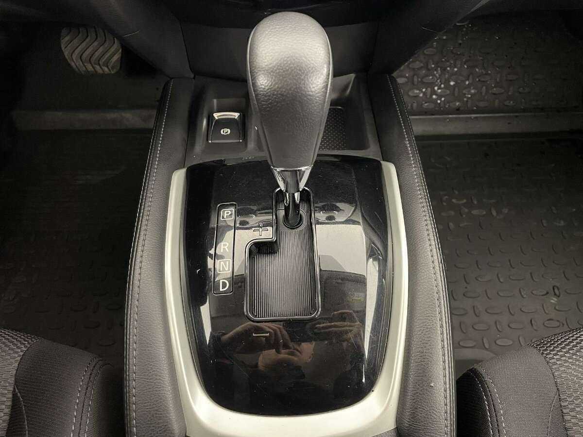 Б/У Ниссан Икс-Трейл 2018 года. Фото: #12