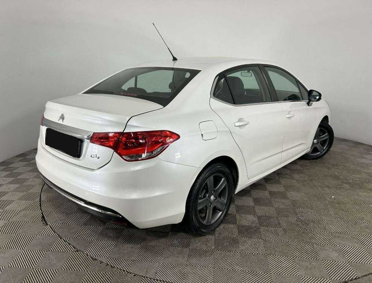 Б/У Ситроен Ц4 2013 года. Фото: #4