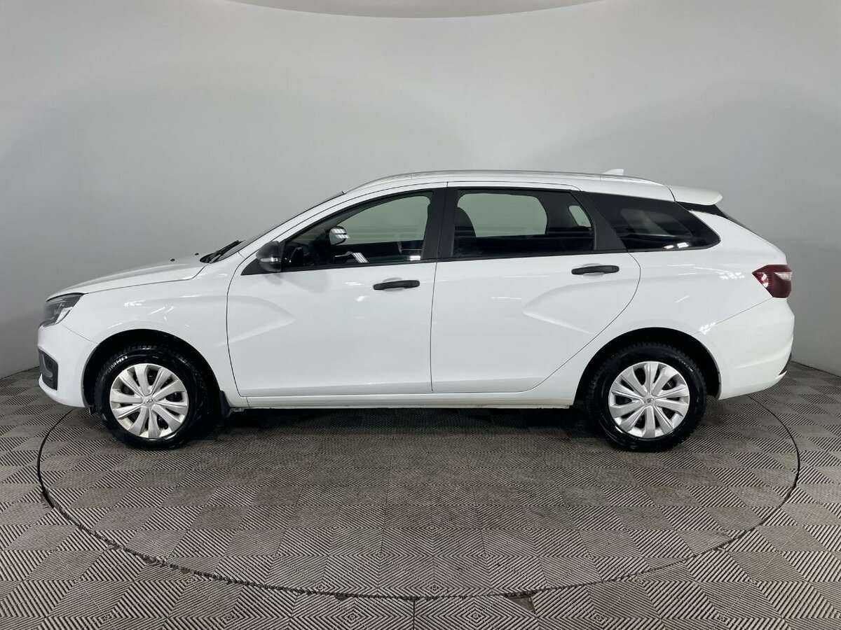 Б/У Лада (ВАЗ) Веста 2023 года. Фото: #4