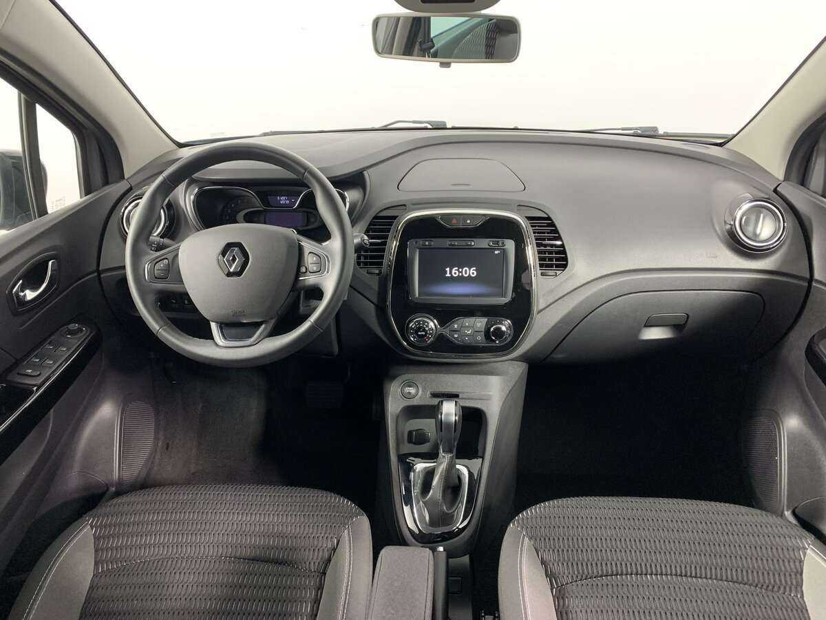 Б/У Рено Каптюр 2019 года. Фото: #11