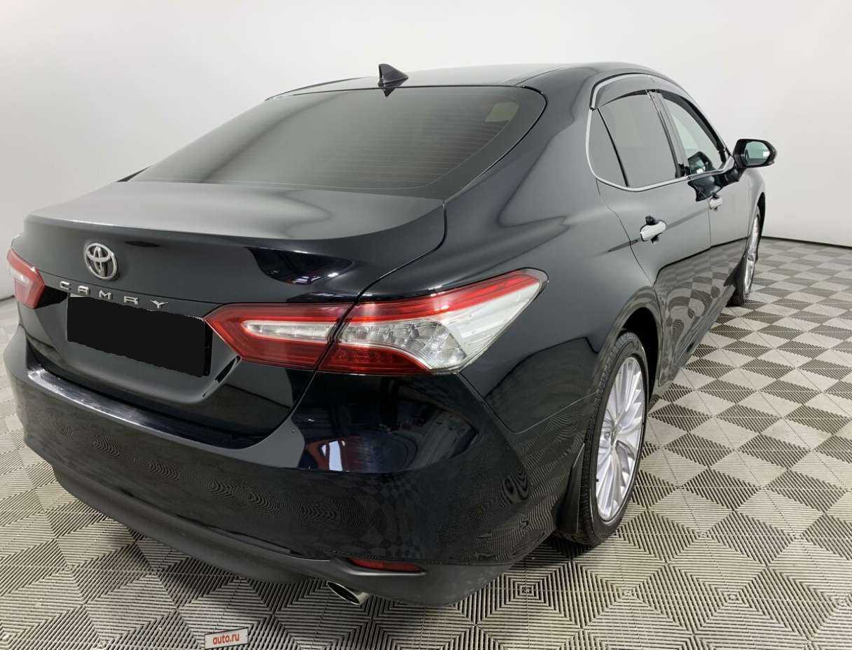 Toyota Camry 2020 года с пробегом. Фото: #3