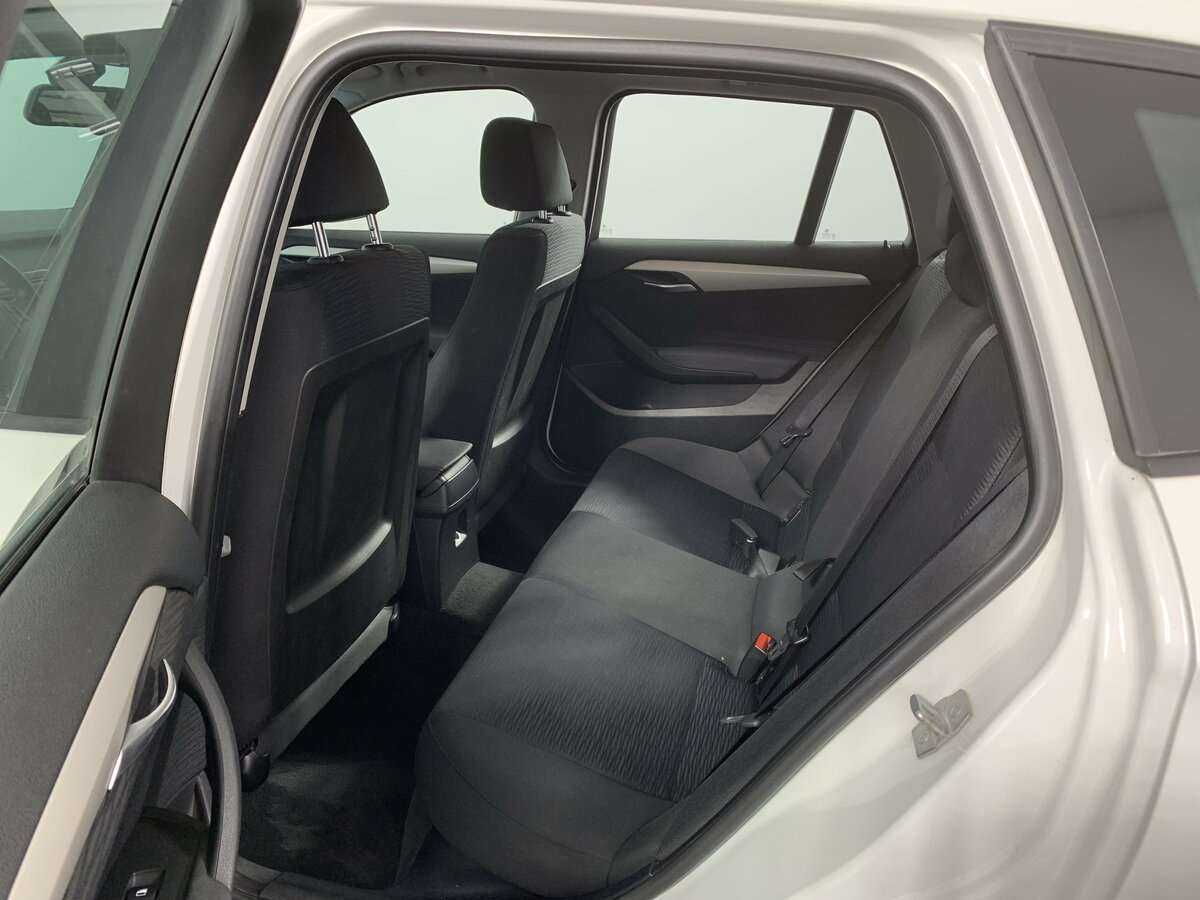 Б/У БМВ Икс1 2013 года. Фото: #7