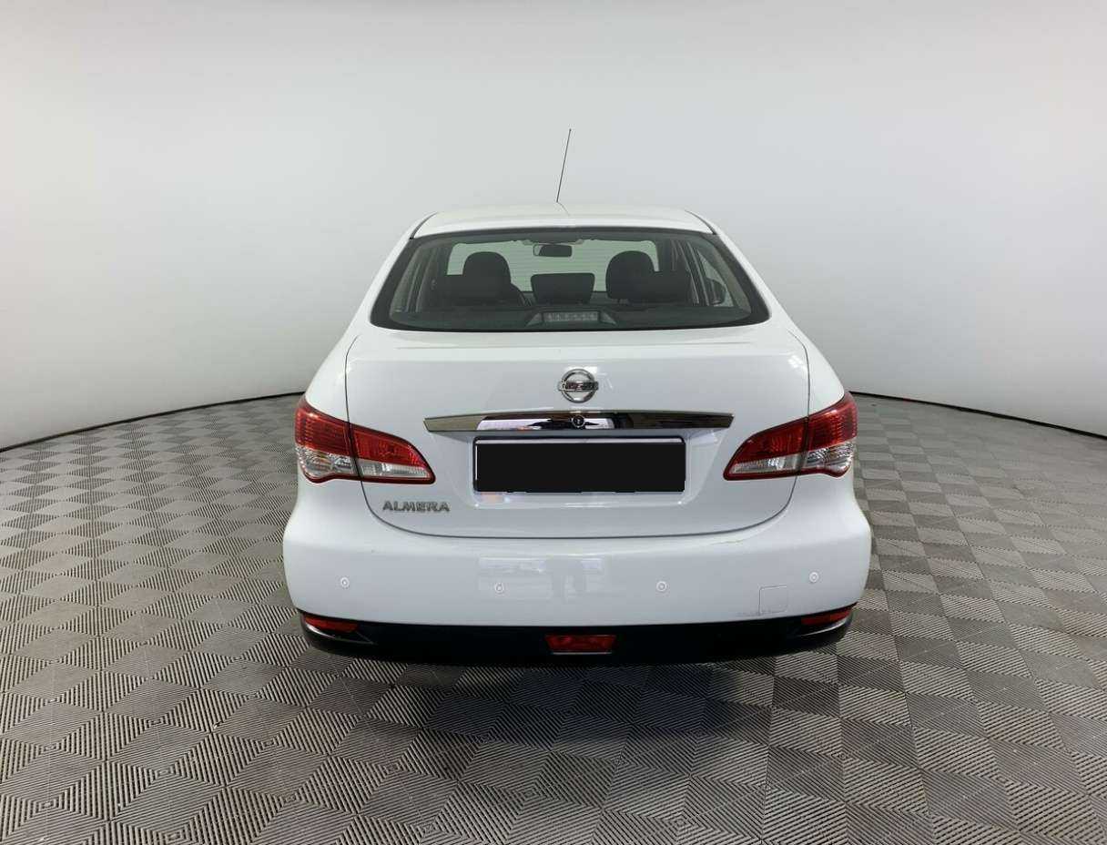Nissan Almera 2018 года с пробегом. Фото: #4