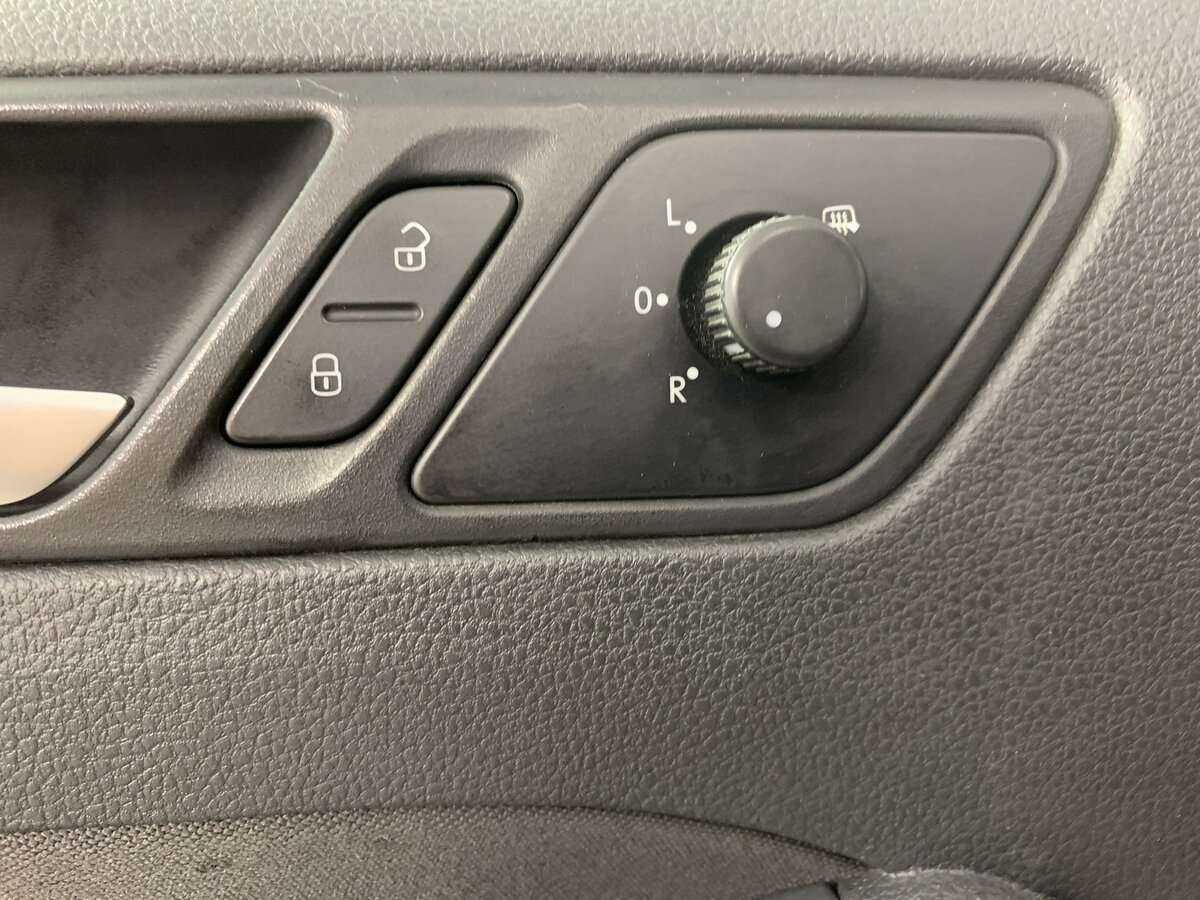 Volkswagen Jetta 2013 года с пробегом. Фото: #16