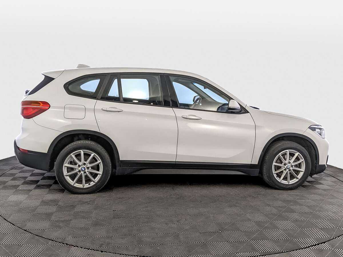 BMW X1 2019 года с пробегом. Фото: #3