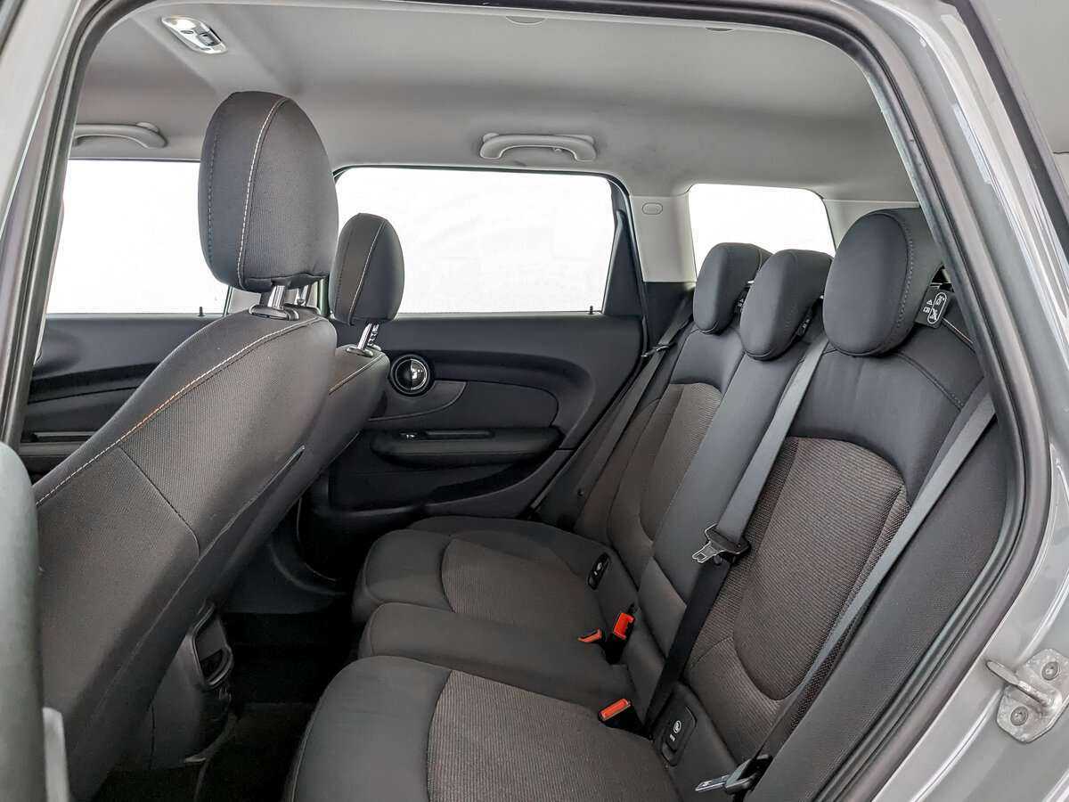 Б/У Мини Клубмэн 2017 года. Фото: #9